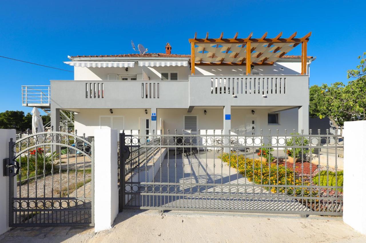 Pavle'S Apartment Zadar Exterior photo