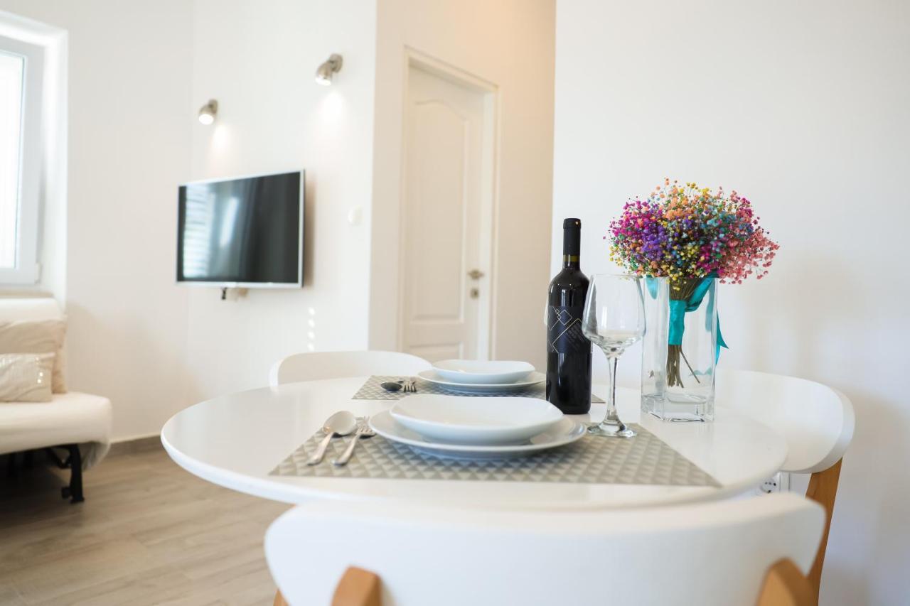 Pavle'S Apartment Zadar Exterior photo